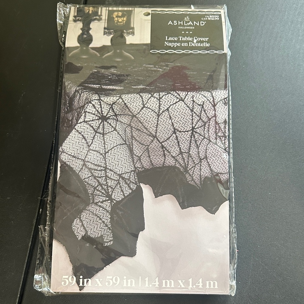 Ashland Halloween lace table cover 59” x 59”